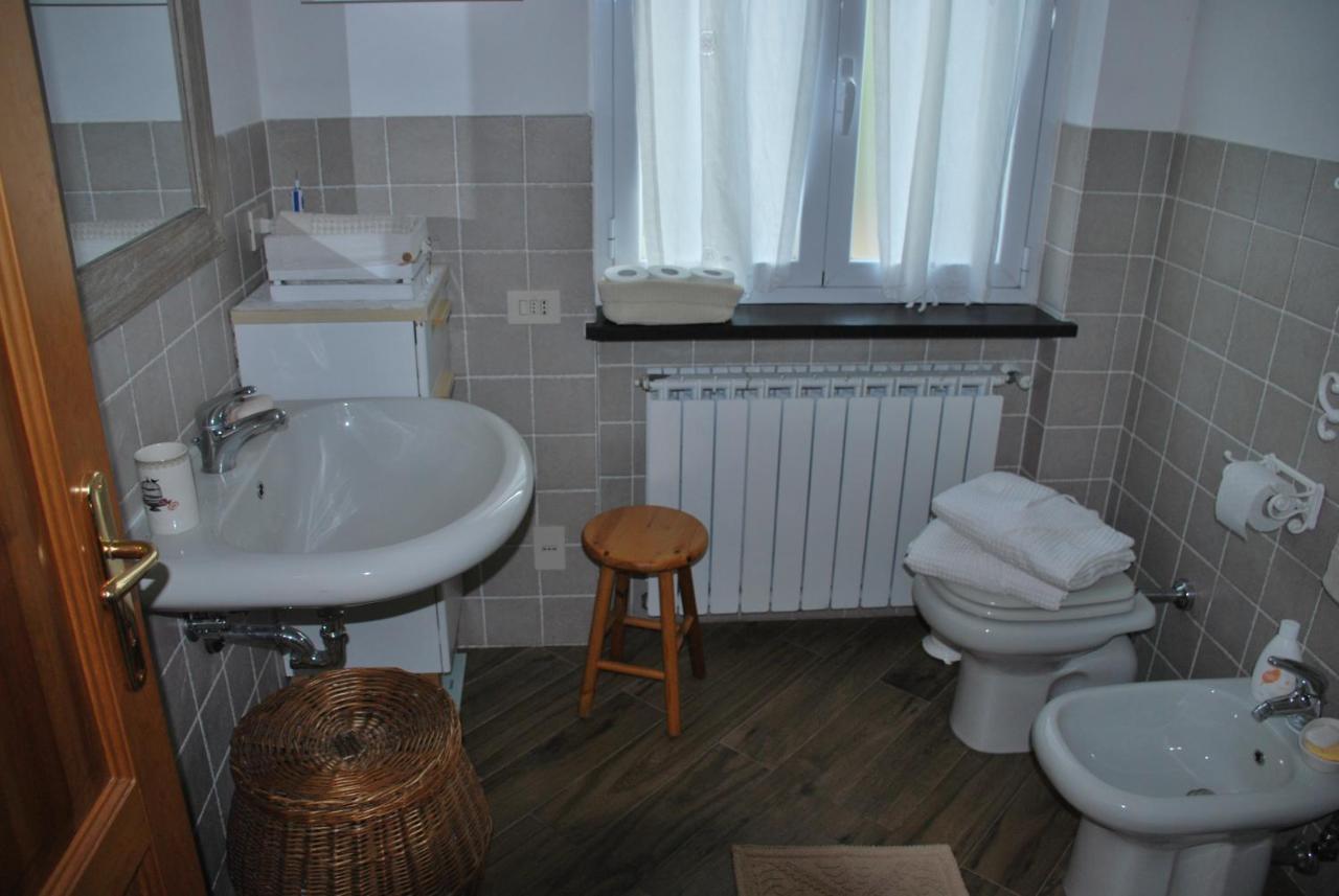 Bed and Breakfast La Casina Di Croxe Crocefieschi Exterior foto
